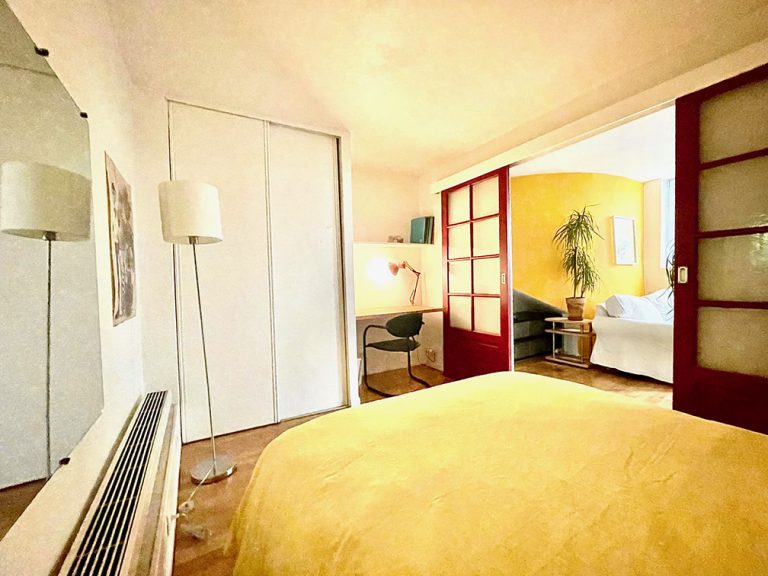 CHAMBRE 1